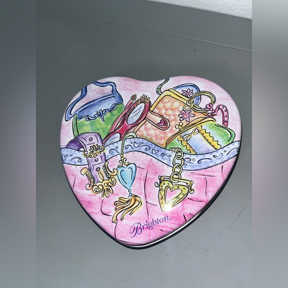 Brighton Heart GiftBox Tin Pink Green Blue Purse Charms Belt Empty Metal Storage